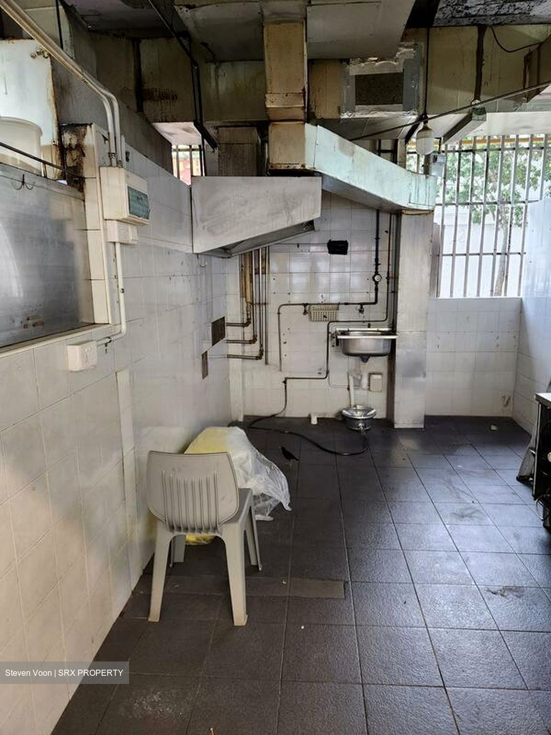 Siglap Lucky Valley (D16), Retail #466433821